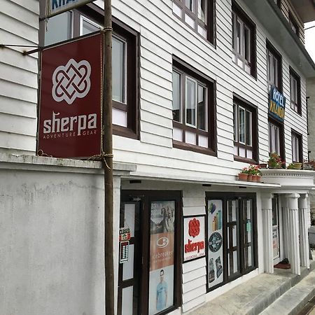 Hotel Khangri Namche Exteriör bild